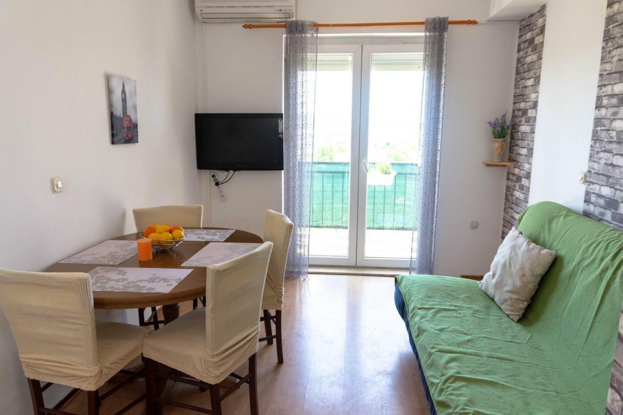 Antonio Apartment Kastela Exterior photo